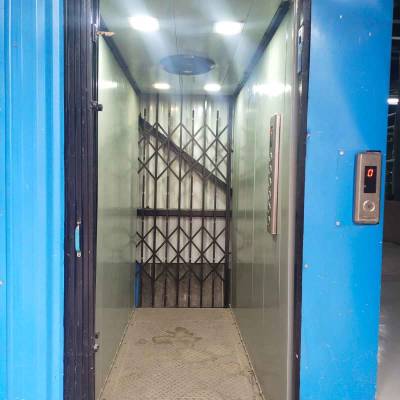 Goods Cum Passenger Lift Manufacturers in Delhi